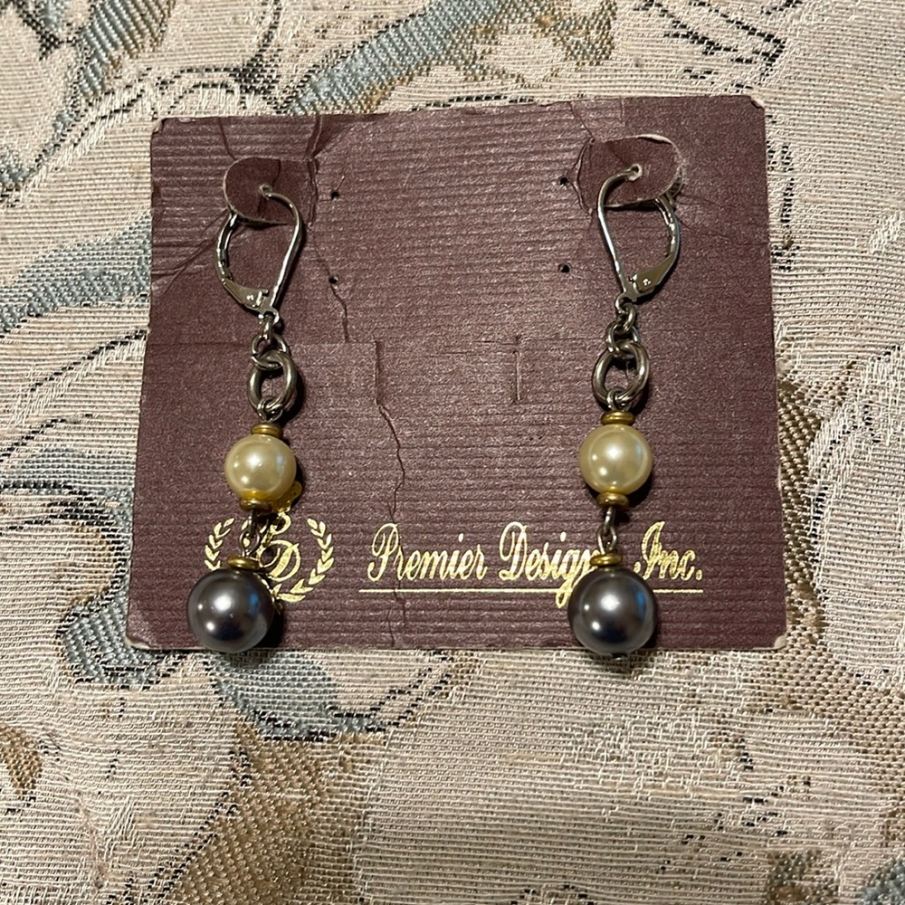 Premier design pearl earrings